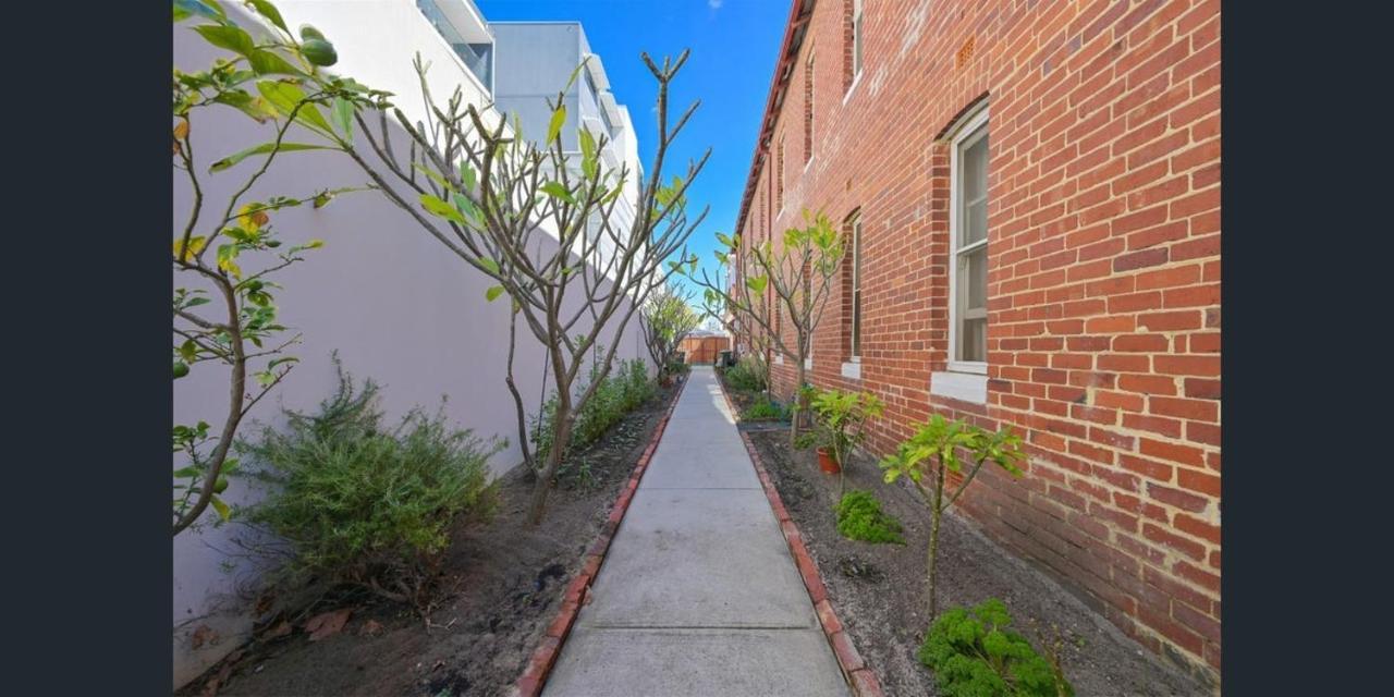 Emu Backpackers Perth - Note - Valid Passport Required For Check In Hostel Luaran gambar