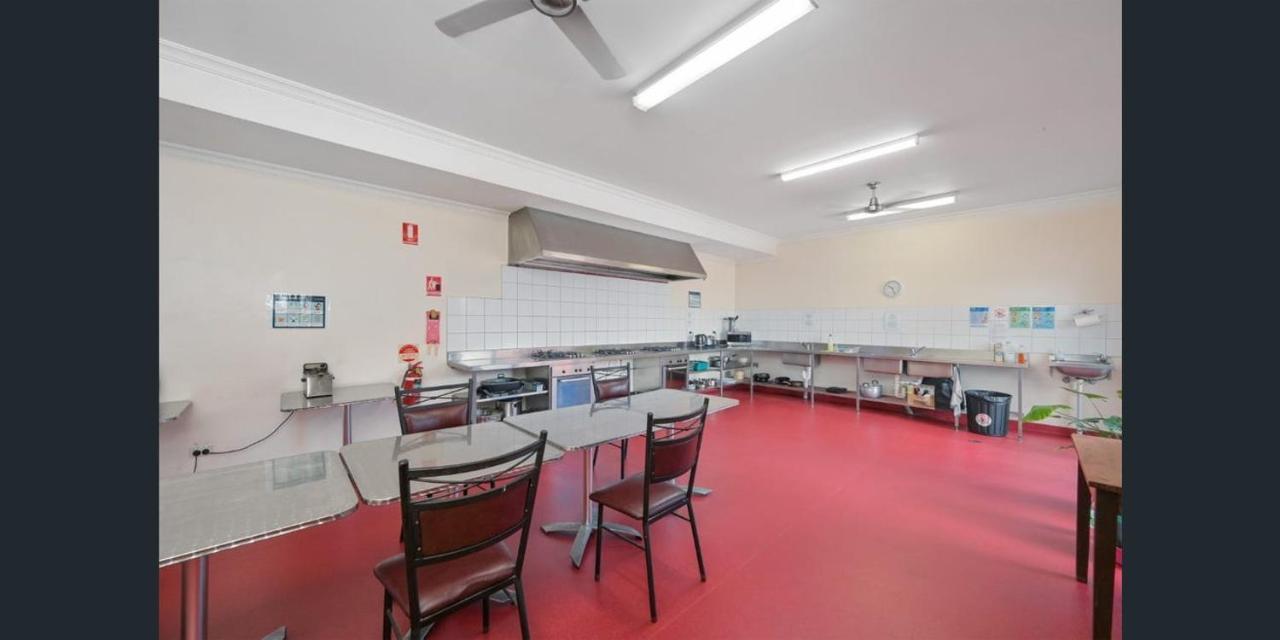 Emu Backpackers Perth - Note - Valid Passport Required For Check In Hostel Luaran gambar